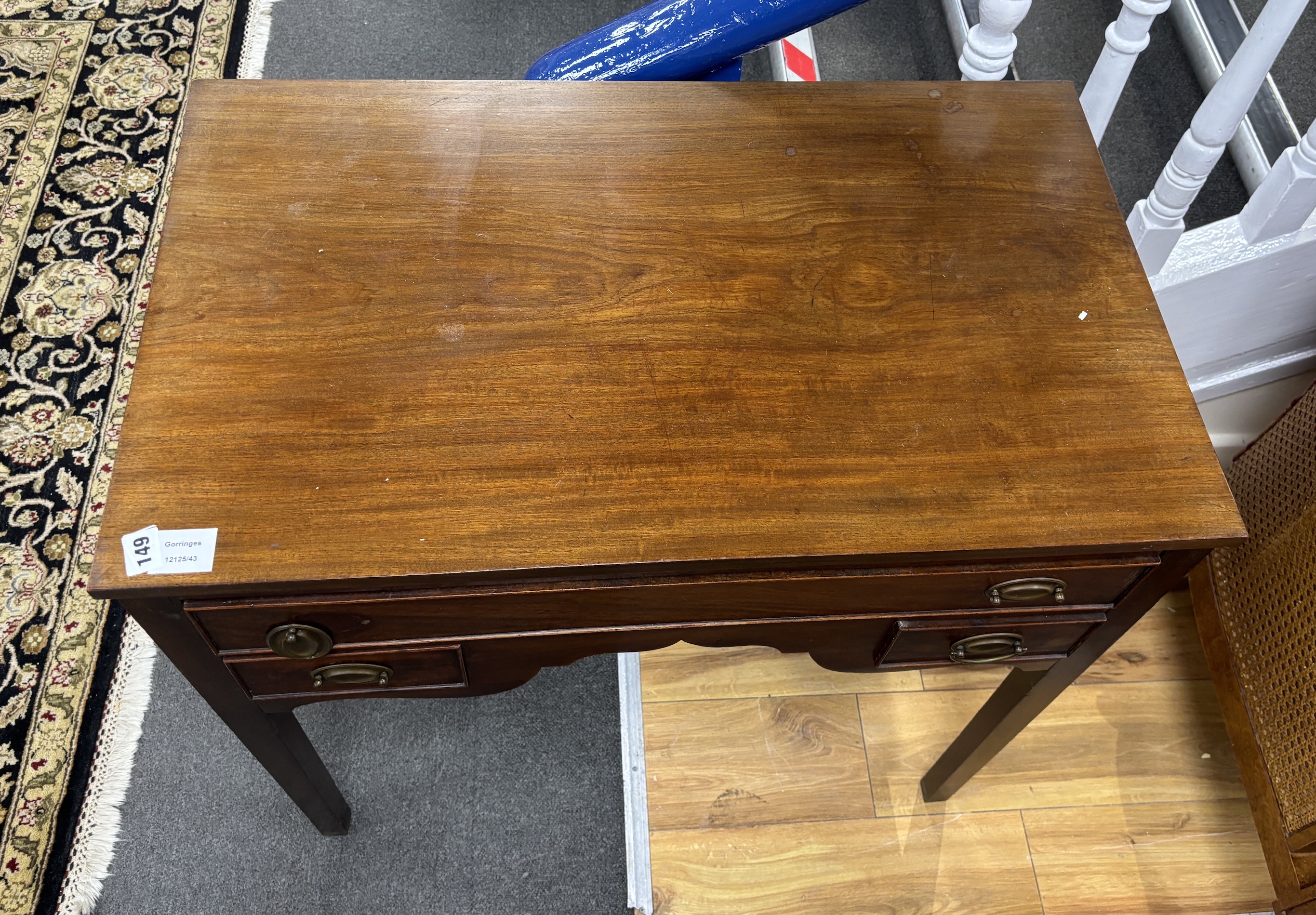 A George III mahogany lowboy, width 80cm, depth 48cm, height 77cm